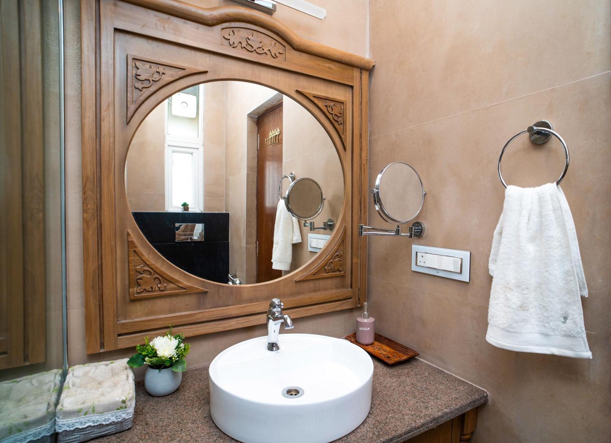 Luxury Aloha Apartments, Rishīkesh Εξωτερικό φωτογραφία